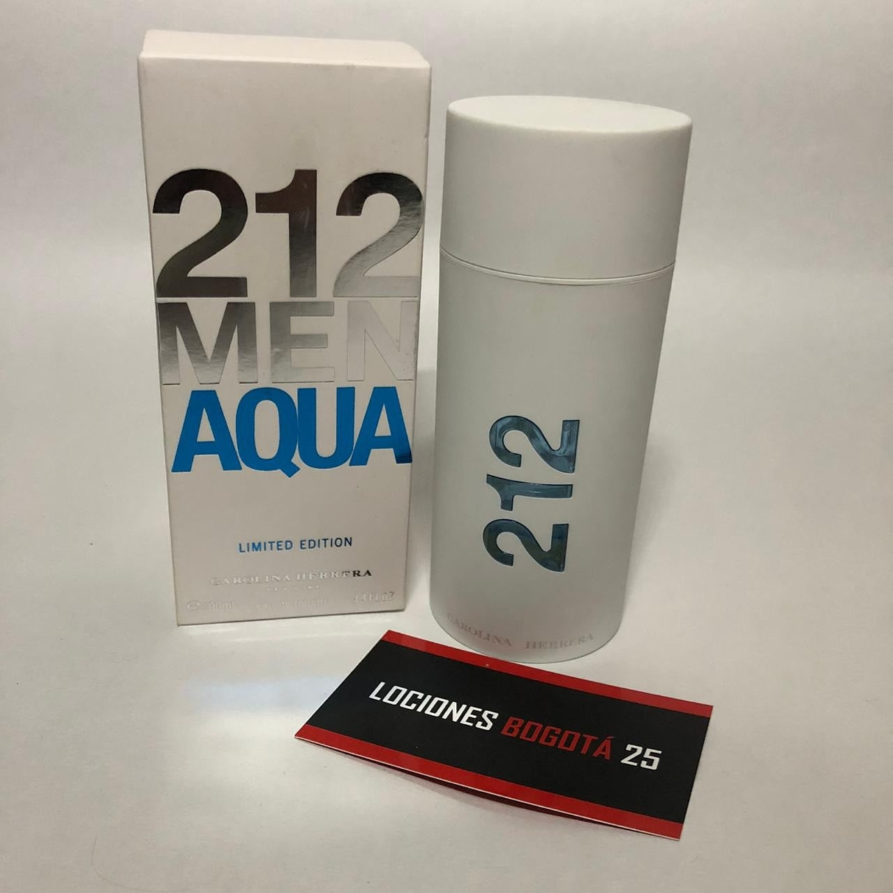 CAROLINA HERRERA 212 MEN AQUA